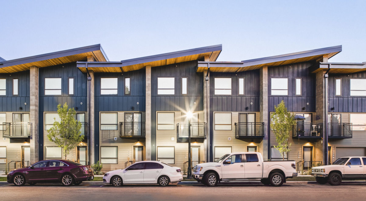 Ash + River Townhomes GGLO